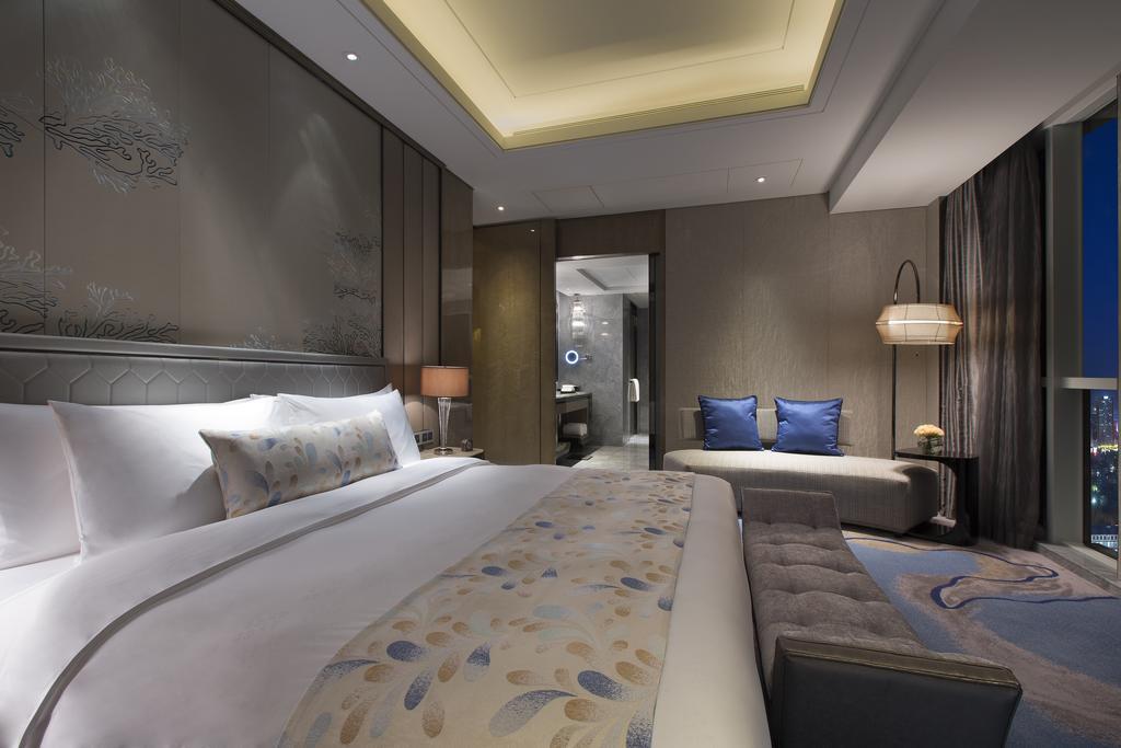 Pullman Yantai Center Hotell Rum bild
